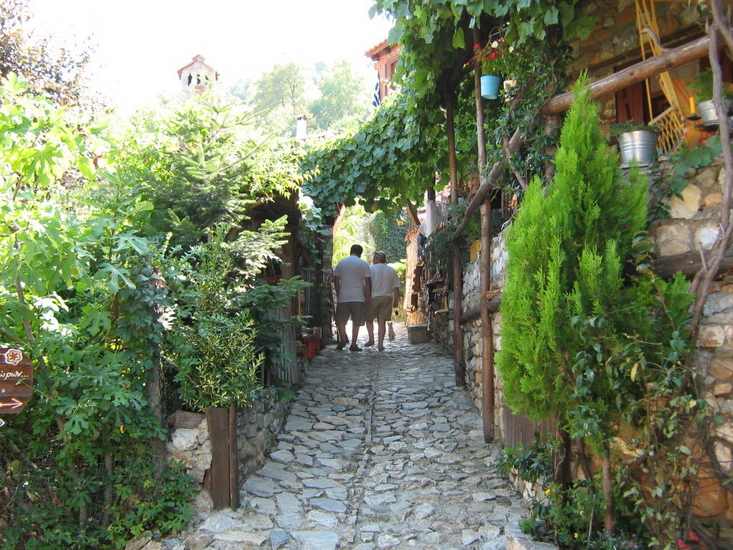  Palaios Panteleimonas 